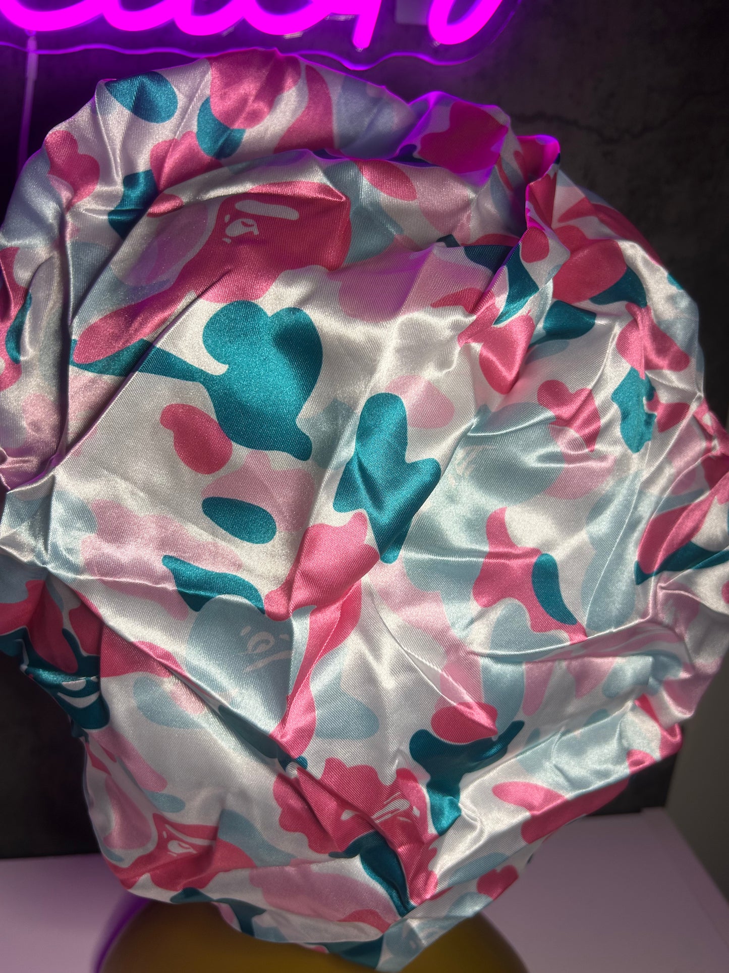 BA pink bonnet
