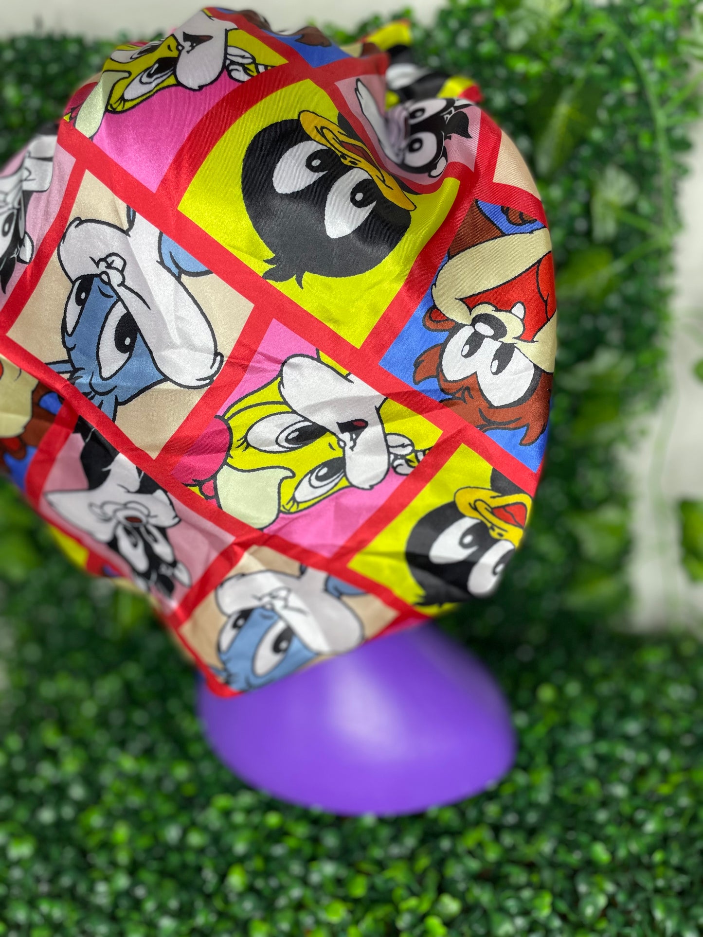 looney toons luxury bonnet