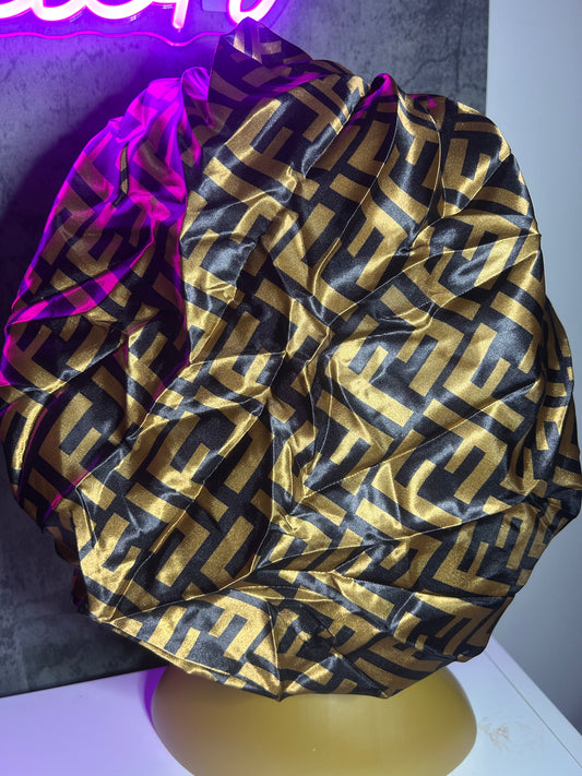 Double F bonnet